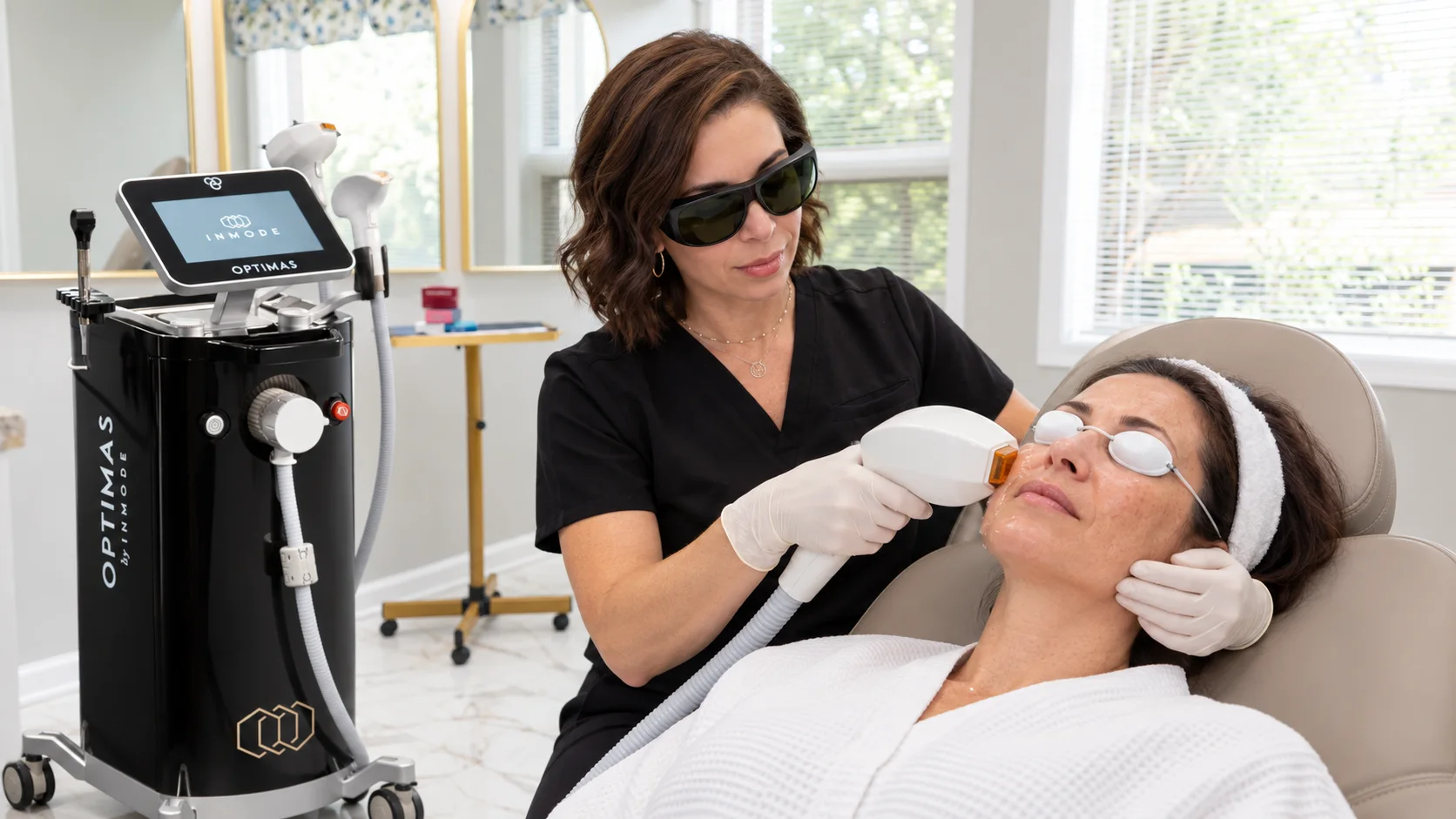An IPL photofacial